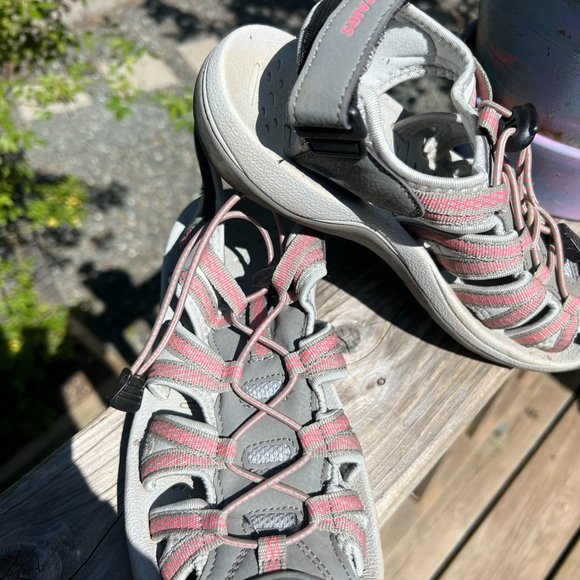 All Terrain Sports Sandals for Women, size (38) 7-7.5 - Picture 2 of 3